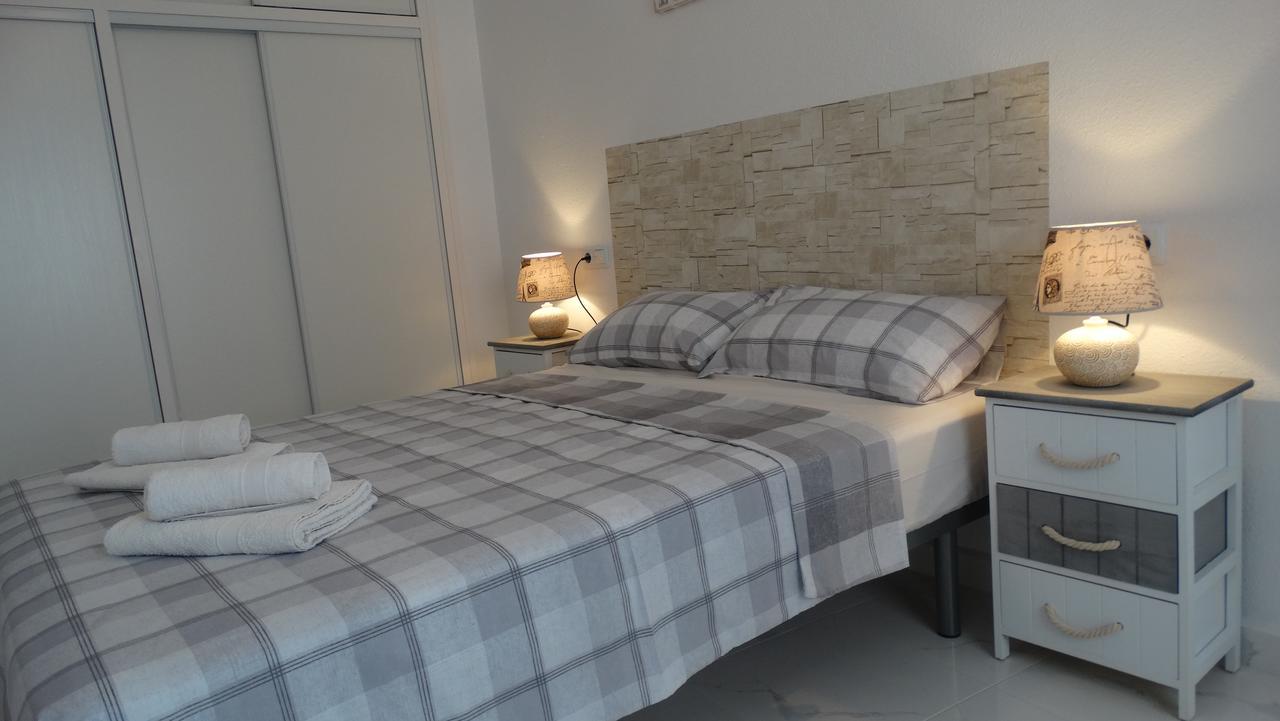 Casas Holiday - Playa Del Cura 1 Торевьиа Экстерьер фото