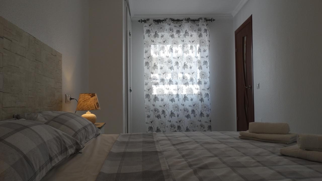 Casas Holiday - Playa Del Cura 1 Торевьиа Экстерьер фото